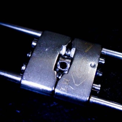 Tornillo Disyuntor