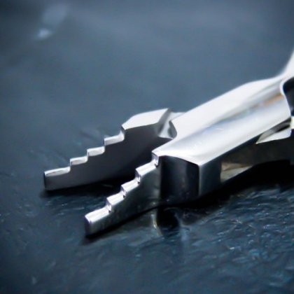 PINZA DE NANCE (ESTERIZABLE)